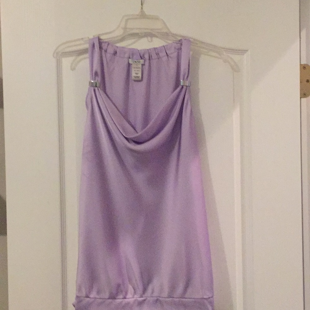 ❌SOLD❌ Silky Cache top!💕